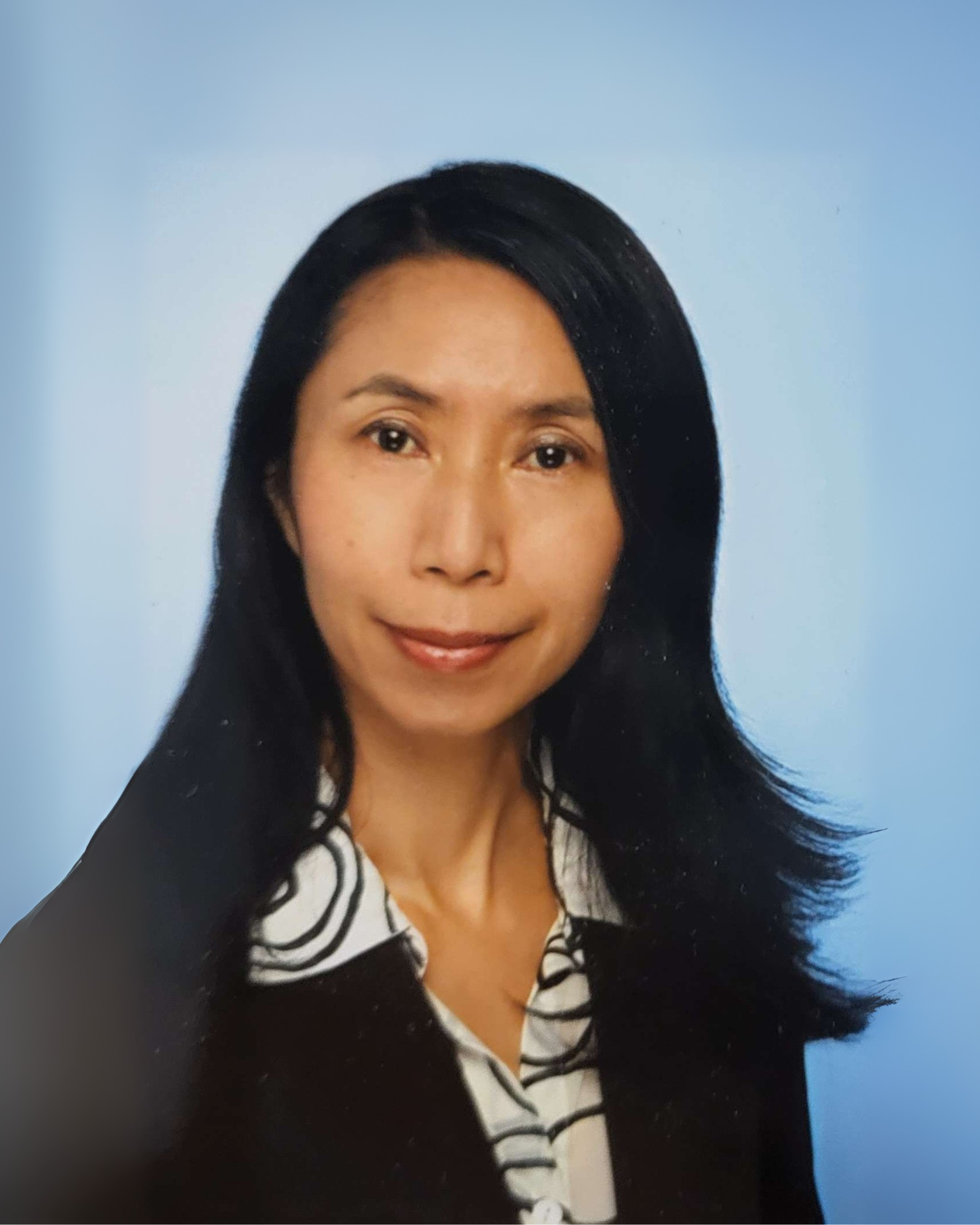 <strong>Haiying She</strong>